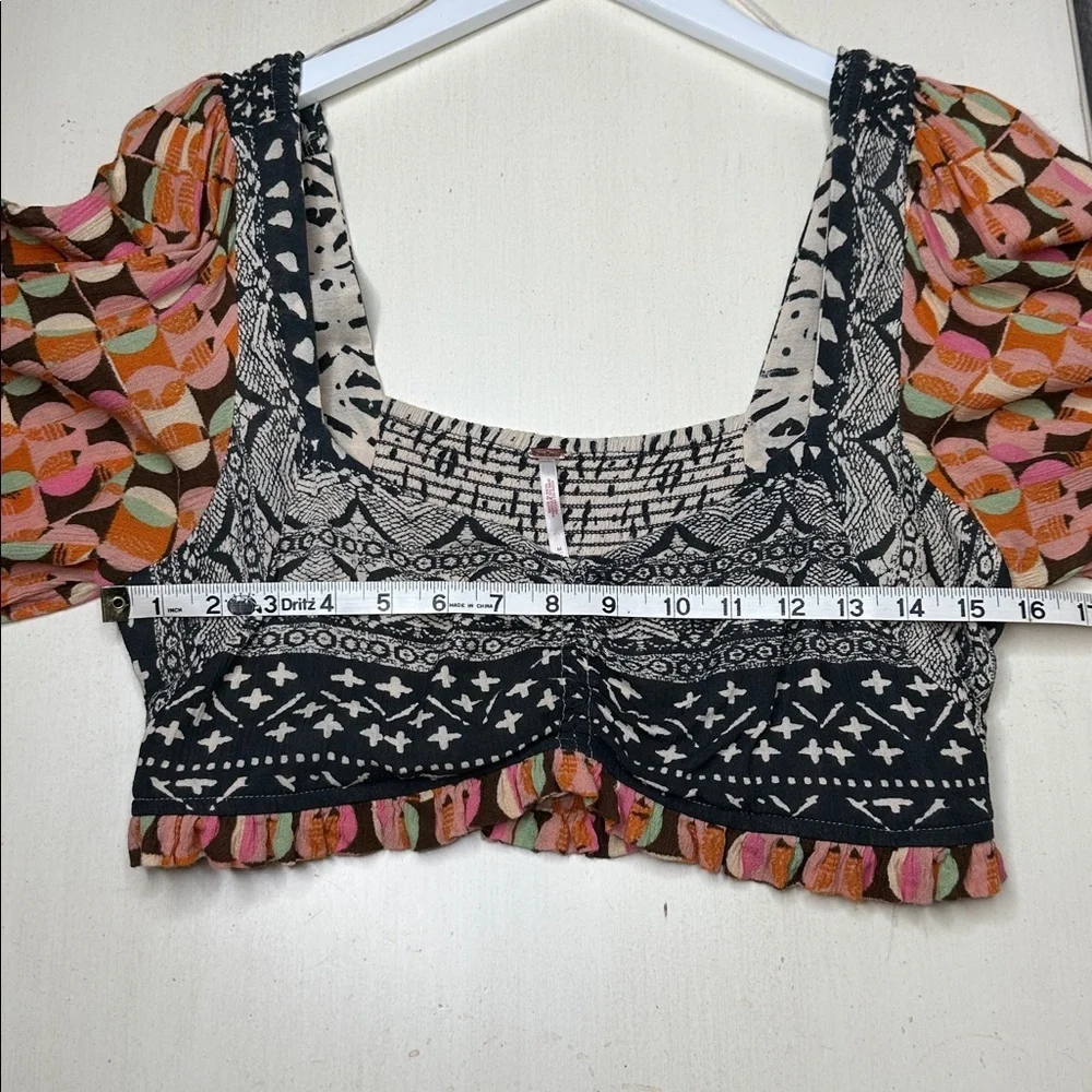Free People Naomi Printed Smocked‎ Puff Sleeve Boho Endless Summer Cropped Top M